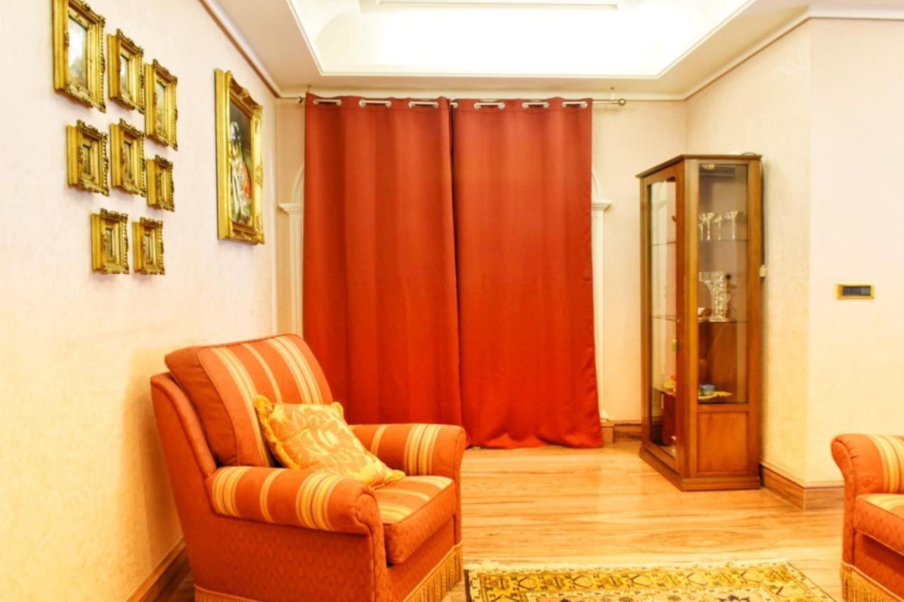Diamond Apartment